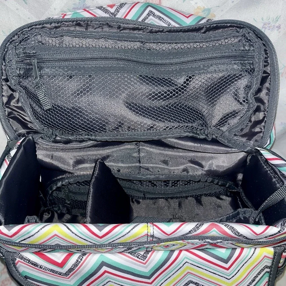 THIRTY-ONE PARTY PUNCH CHEVRON SLING BAG CAMERA / DIAPER BAG / BACKPACK 18x13x6